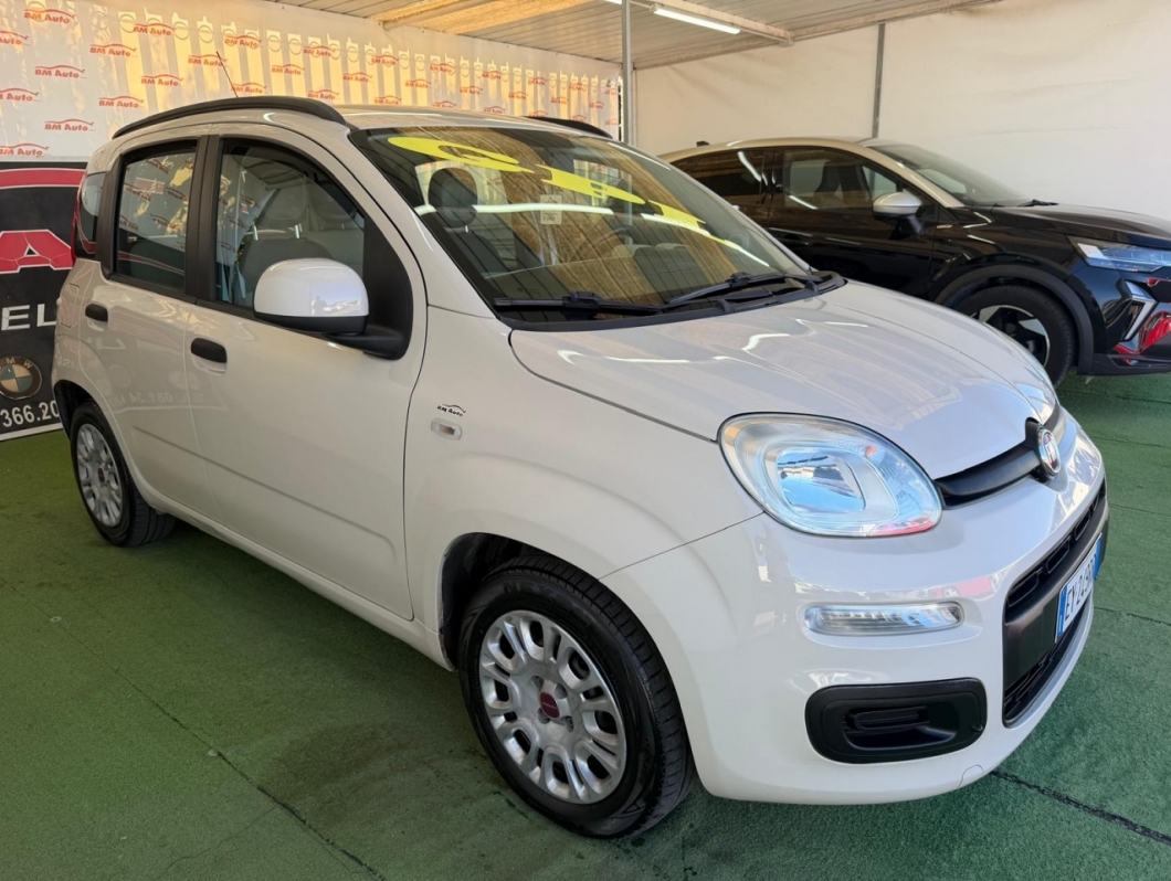 FIAT PANDA  ..